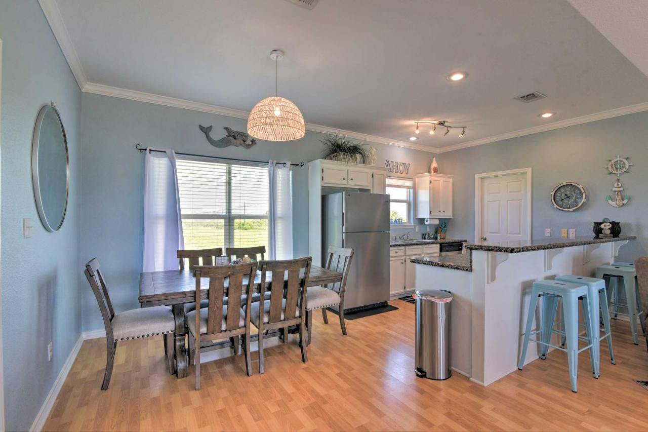 Bright Crystal Beach House, Walk To Coast! Villa Bolivar Peninsula Ngoại thất bức ảnh